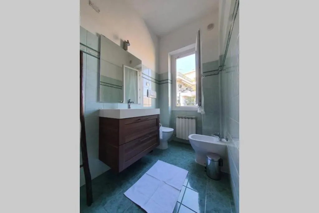 Chiara Holiday Home Chiavari Italy